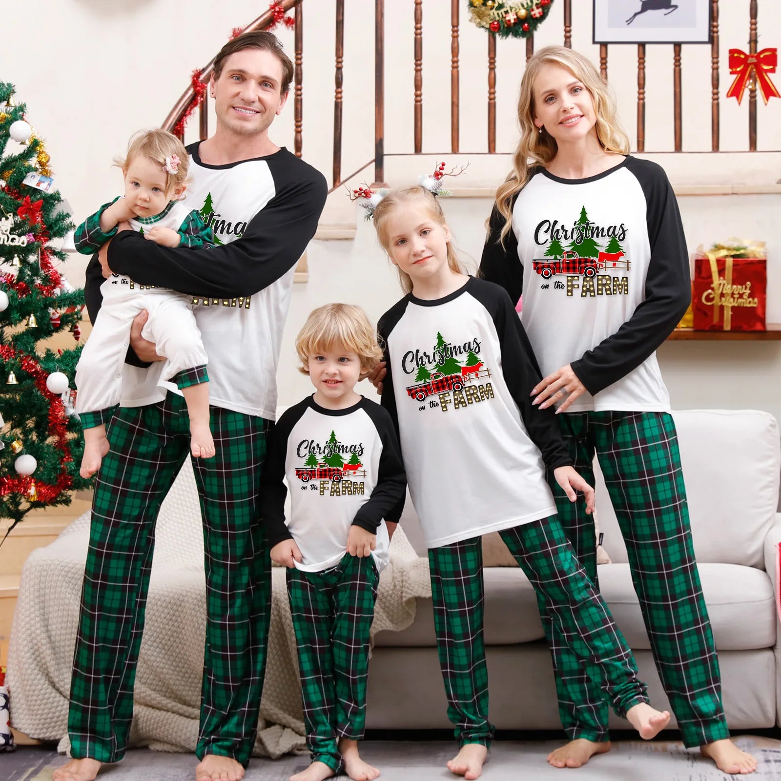 Christmas Family Matching Outfits Mom Dad Kids 2 Pieces Pajamas Set Baby Rompers Casual Loose Sleepwear Xmas Family Look Pyjamas